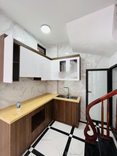 Bán nhà 5 tầng 36 m² tại Đường Trần Khát Chân, Phường Thanh Nhàn, Hai Bà Trưng, Hà Nội